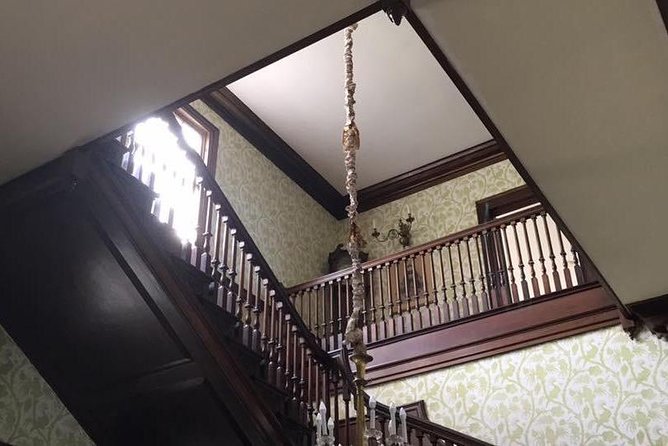 Explore Montego Bay Jamaica Rose Hall Great House Day/Night Tour - Who Should Book This Rose Hall Night Tour?