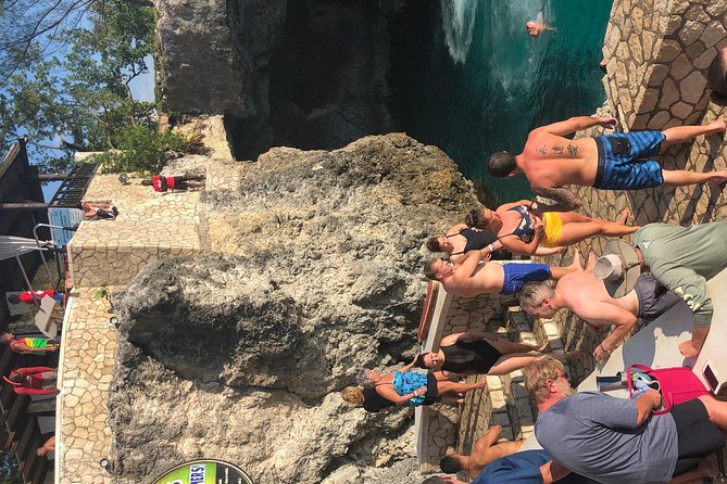 Explore Montego Bay Jamaica to Negril Beach & Ricks Cafe Sunset - Timing details: meeting window and how to plan your day