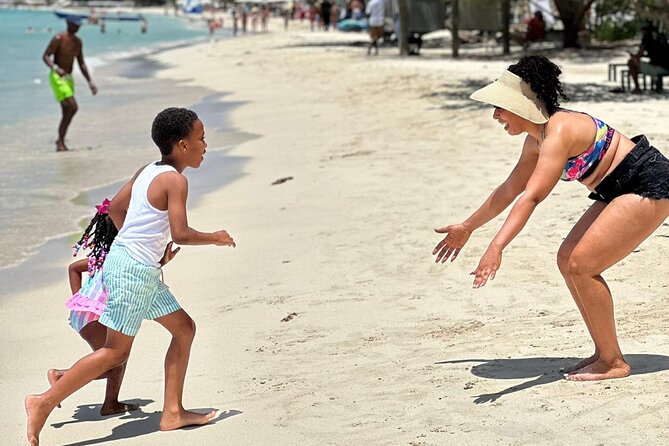 Family Catamaran Cruise from Jamwest Beach Negril Hotels - Getting to Jamwest Beach Park and boarding without surprises