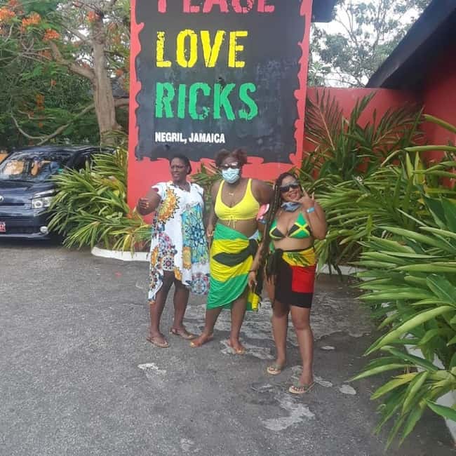 From Montego Bay: Negril Day Trip and Rick's Café Sunset - Price and value: private up to 2, with transport and a big attraction
