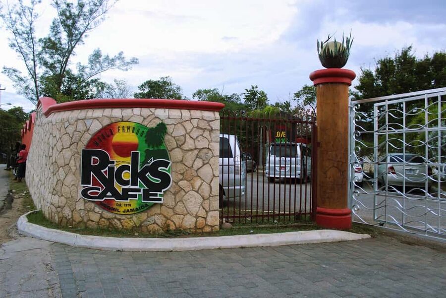 From Negril/Palladium: Negril Beach and Ricks Cafe Tour - Should You Book This Tour or Skip It?