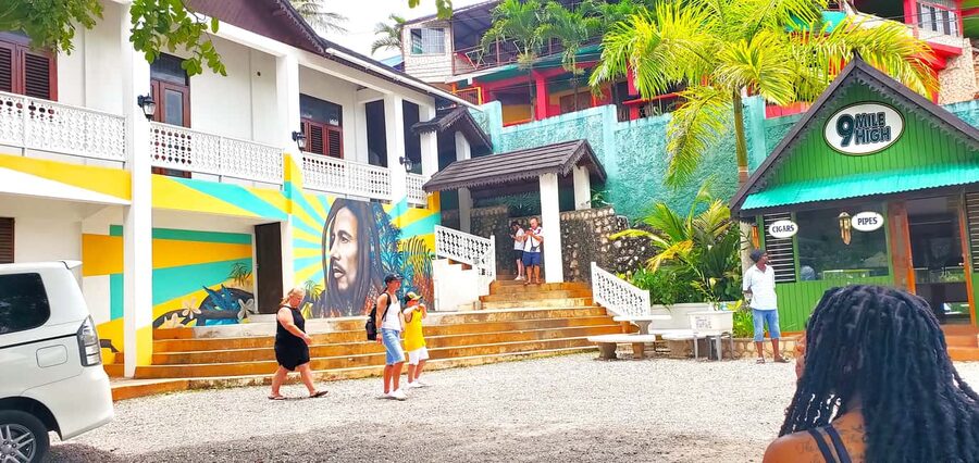 From Ocho Rios: Bob Marley Mausoleum Entry Tickets and Tour - Price and Value: What $150 Includes, and Where You Might Feel It