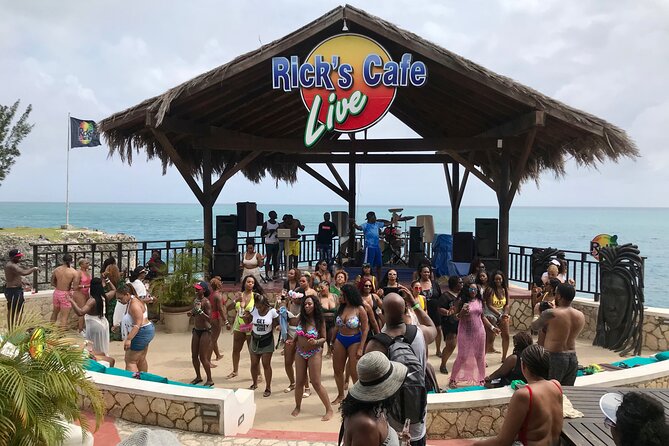 Full Beach Day Negril Beach & Rick Cafe - Montego Bay pickup to Negril: what to expect on the road