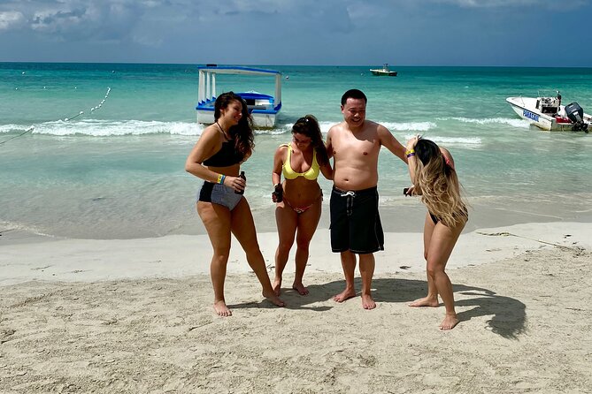 Full Beach Day Negril Beach & Rick Cafe - Weather matters for a beach day, and your backup options