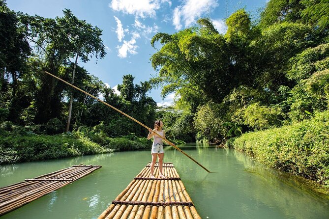 Full Day Martha Brae Rafting & Luminous Lagoon Tour with Dinner - Group size and guided care: what “up to 45” means in real life