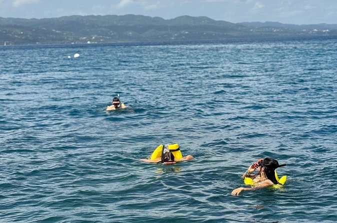 Glass bottom Boat Tour and Snorkeling Experience in Montego Bay - The little comforts that make this tour feel easier
