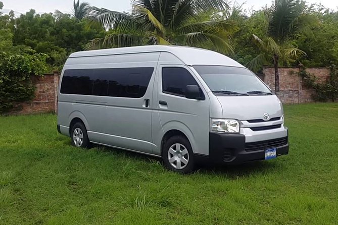 Grand Palladium Jamaica Airport Transfer - Air-conditioned comfort and timing you can plan around