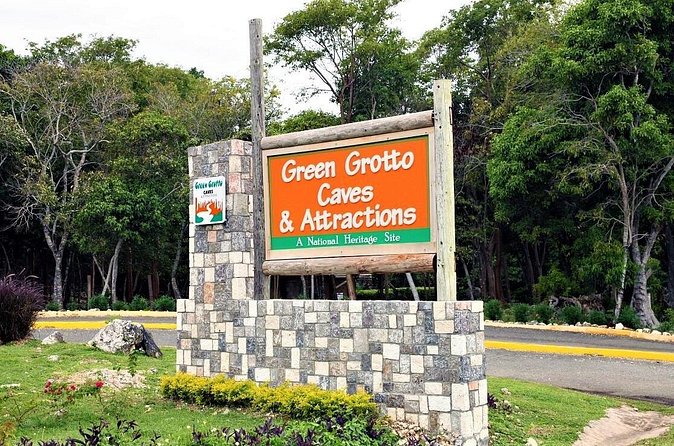 Green Grotto Caves Excursion from Ocho Rios - Jerk Lunch and Shopping Break: What You’re Really Getting After the Caves