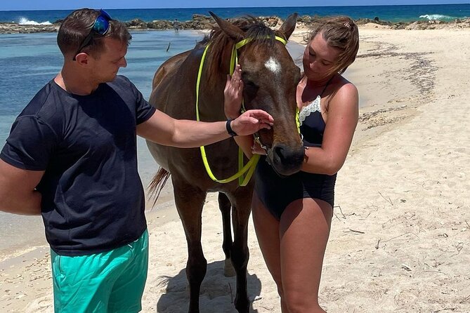Horseback Ride and Swim Jamaica - How to prepare: the essentials for a saddle and sea combo