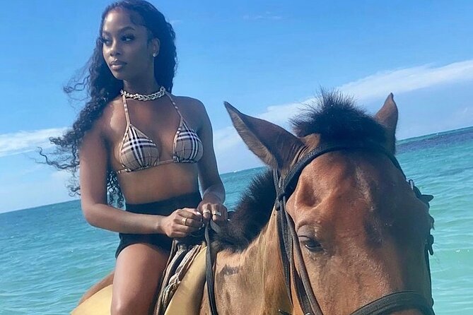 Horseback riding + Bamboo river rafting tour from Ocho Rios - Stop 1 on the White River: your bamboo raft cruise