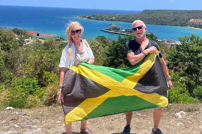 Horseback riding & bluehole secret falls from Montego Bay - Dunns River area: the best views come with the slippery climb