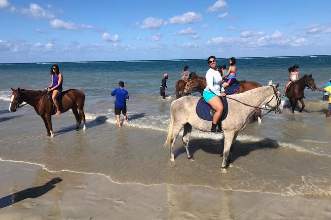 Horseback Riding in the ocean & Bamboo Rafting from Ocho Rios - Money, Tips, and What Counts as Included