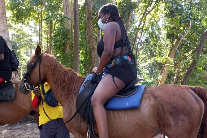 Horseback Riding plus Dunns River Falls Combo Private Tour - Crew and experience quality: why the driver matters so much