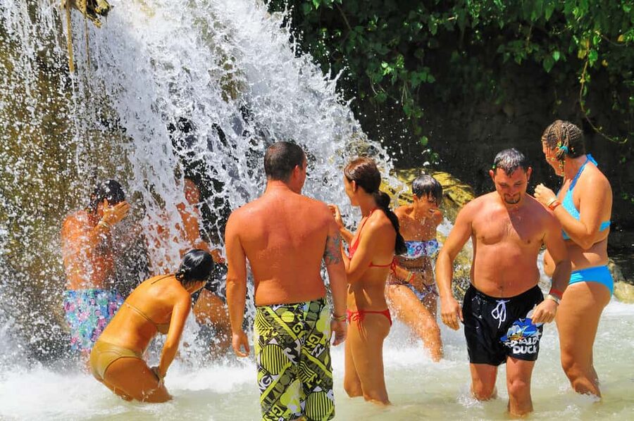 Jamaica Dunn's River Falls guided tour from Ocho Rios hotels - Key things to know before you go
