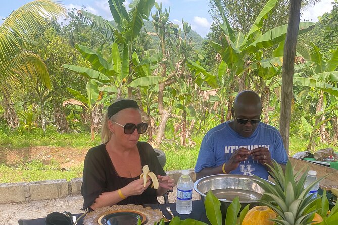 Jamaica Farm Private Dispensary Tour Montego Bay - Lunch at a farm table: why it is included for a reason