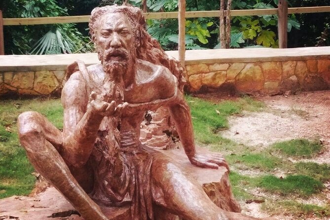 Jamaica Giants sculpture park, art galleries - Who should book Jamaica Giants (and who may want a different plan)