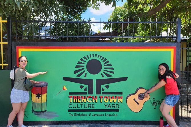 Jamaican Music History Tour of Kingston (from Kingston) - Bob Marley Museum: the King of Reggae, up close and guided