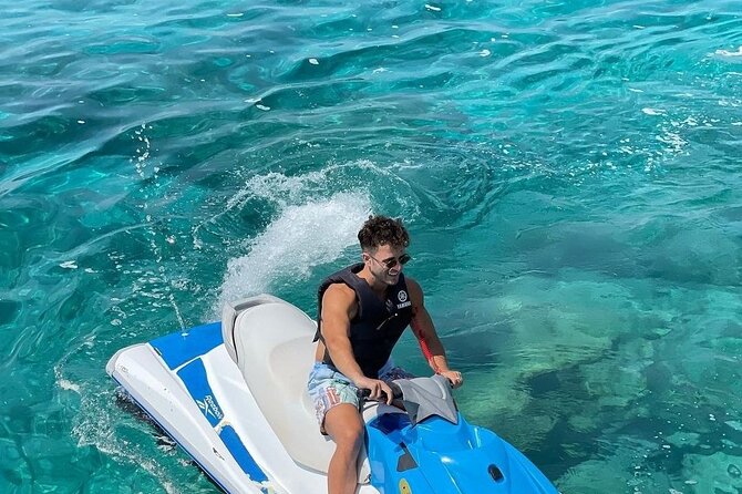 Jet Ski/ Parasailig Water Activity in Montego Bay Jamaica. - Key Highlights to Know Before You Go