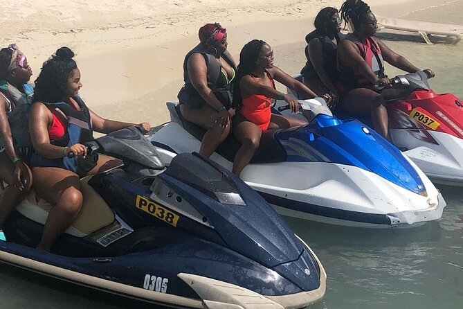 Jet Ski/ Parasailig Water Activity in Montego Bay Jamaica. - What to Bring and How to Plan Your Beach Day