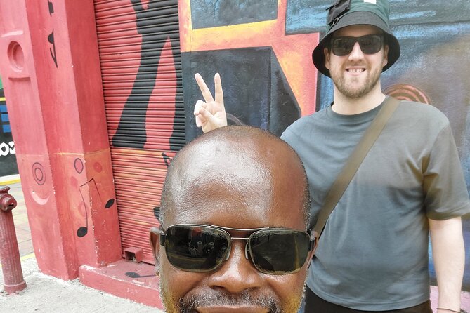 Kingston Unfiltered! A Walking Tour that will make you say wow. - Comfort and pacing: vehicle support, WiFi, and water