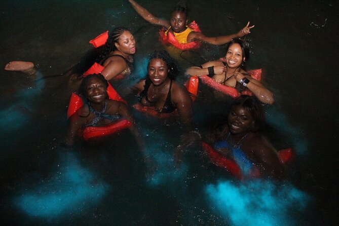 Luminous lagoon Private & Group tour from Runaway Bay - Pickup and Timing in Runaway Bay (Why 5 PM Works)