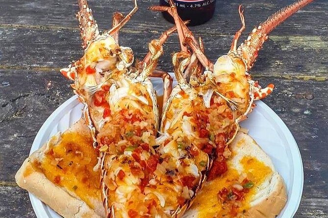 Lunch at Booby Cay Island in Negril - Key highlights to look for