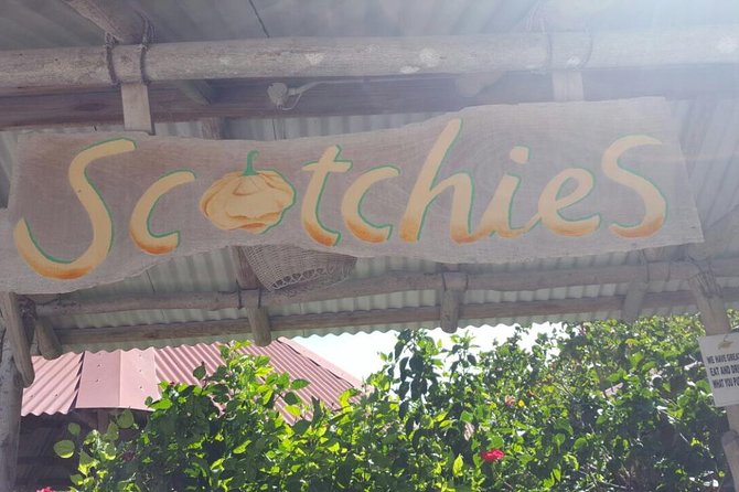 Lunch at Scotchies Jerk Centre From Ocho Rios - A one-hour jerk lunch that fits real schedules