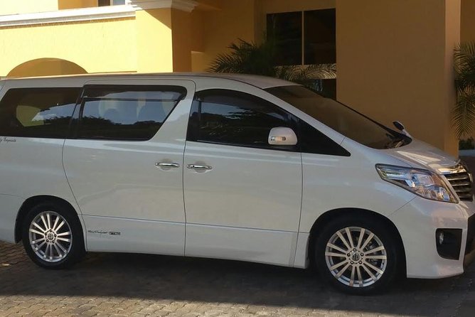 Luxury Bahia Principe Jamaica Private Airport Shuttle - The 1 Hour 20 Minute Drive to Runaway Bay (And What to Expect)