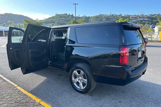 Luxury Montego Bay Airport Transfers - What this luxury transfer really buys you in Montego Bay