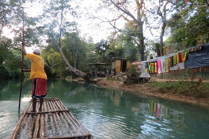 Martha Brae Rafting, Horseback Riding and Luminous Lagoon - Triple Treat - Stop 4: Luminous Lagoon glows at night with a local guide
