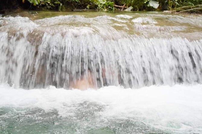Mayfield Falls, Blue Hole & Rick's Café Tours/Weed Farm option - Guide Support and the Moments That Make or Break It