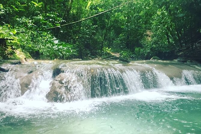 Mayfield Falls Tour with Lunch, drink, Entry & Transp(Original) - Price and value: is $125 worth it for Mayfield Falls with lunch?