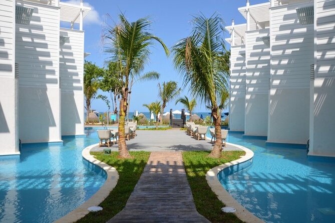 MBJ Airport Private Transfers to any Negril Hotels - Drivers you can actually talk to: Henry, Jerome, Glenroy