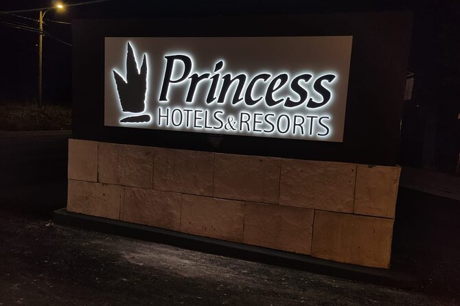 Mbj Airport Transfer to Princess Grand Hotel - The drive to Princess Grand: comfort, WiFi, and safety first