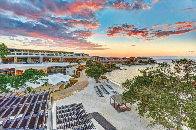 Montego Bay Airport Private Taxi to any Negril Hotels - Flight Tracking and On-the-Road Timing: What 1 Hour 20 Really Means