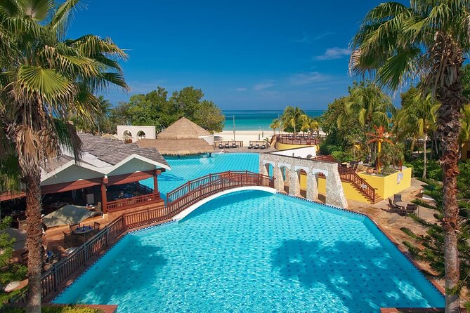 Montego Bay Airport Private Taxi to any Negril Hotels - Price and Value: Why $38 Per Person Can Make Sense