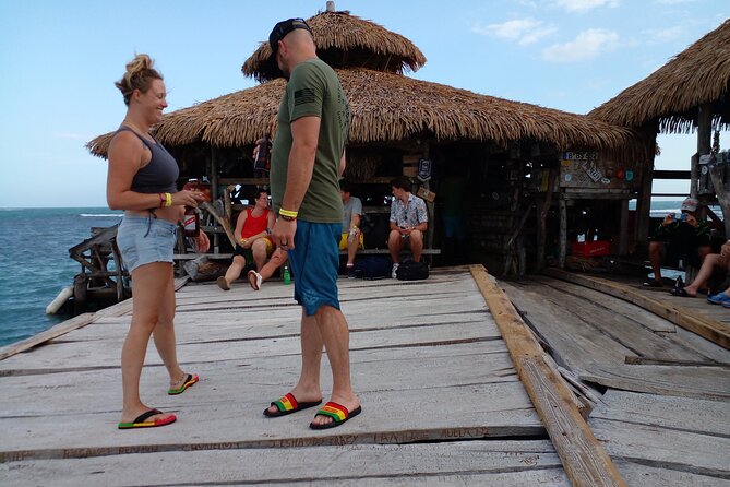 Montego Bay Airport Private Taxi Transfer To Negril Hotels - Getting local help without booking an extra tour