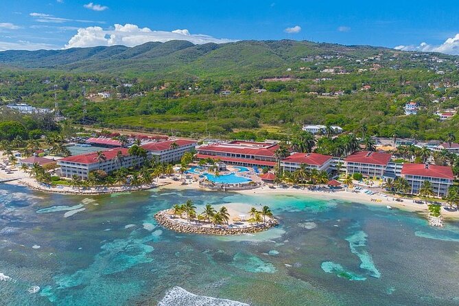 Montego Bay Airport Private Transfer to Montego Bay Hotels - Getting to Montego Bay hotels smoothly, with optional rest stops