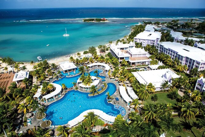 Montego Bay Airport Private Transfers to any Montego Bay Hotels - Value check: what $10 per person gets you in Montego Bay