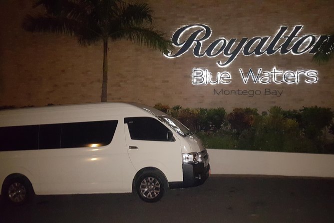 Montego Bay Airport Taxi to Royalton Blue Waters and White Sands - The welcome touch: Red Stripe and water when you arrive