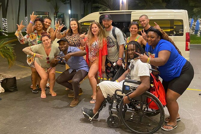Montego Bay Airport Transfer to/from Resorts in Montego Bay - The Ride to Your Montego Bay Resort: Comfort Plus Context
