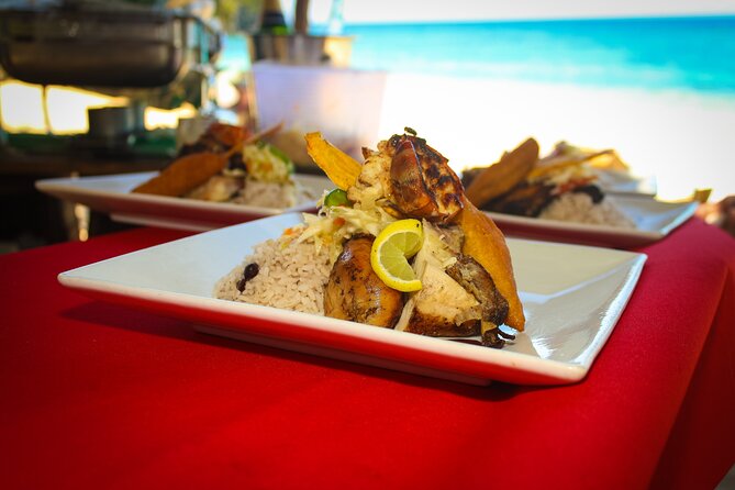 Montego Bay: Bamboo Beach Club with Lunch and Cocktails - Drinks and the Kool Bartenders Mixology Demo