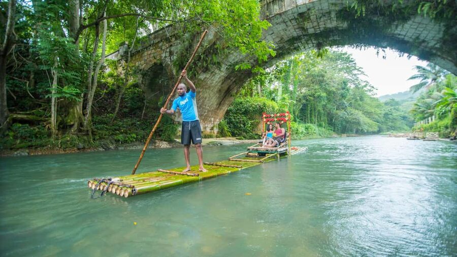 Montego Bay: Bamboo Raft Cruise on the Great River - Guides, transport, and the kind of vibe you’ll get
