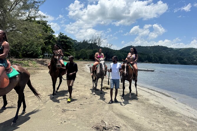 Montego Bay Beach Horseback Riding Tour - What to plan for: timing, photos, and comfort