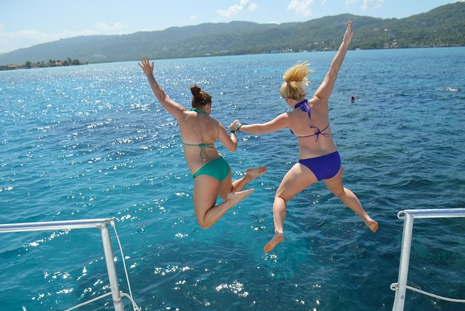Montego Bay Catamaran Cruise and Snorkeling Tour from Falmouth - Snorkeling gear and reef time: how to make it comfortable
