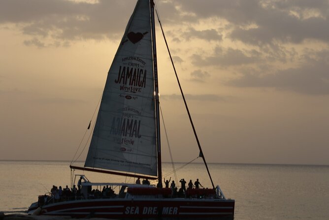 Montego Bay Catamaran: Snorkel Tour with Open Bar & Reggae DJ - Who This Adults-Only Tour Fits Best