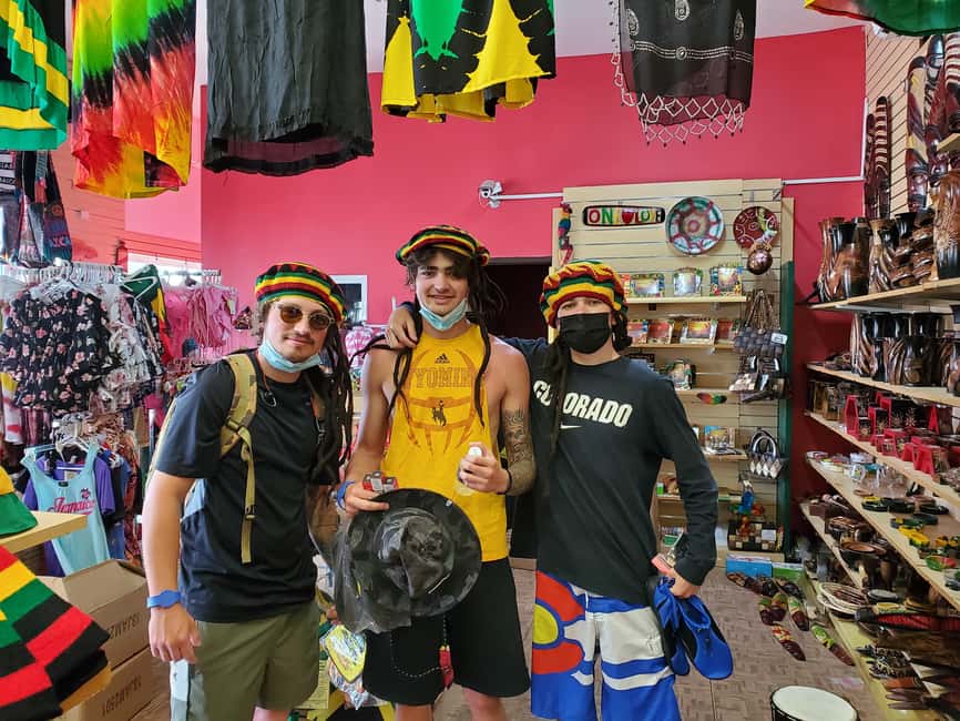 Montego Bay: City Highlights and Souvenir Shopping Tour - Timing: how two hours feels once you start shopping