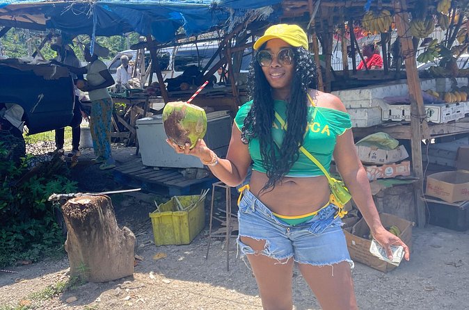 Montego Bay City Highlights Tour and Shopping with Bamboo Rafting - How the transportation and included drinks make the day easier