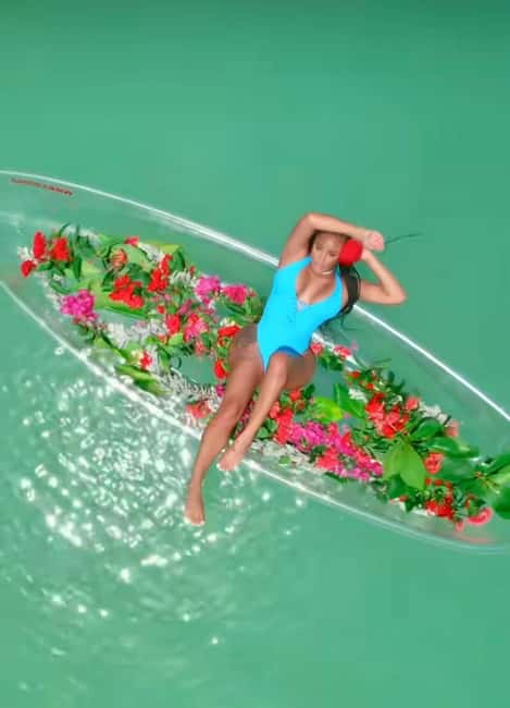 Montego Bay: Clear Kayak Drone Photoshoot Experience - Drone photography: aerial views that feel different