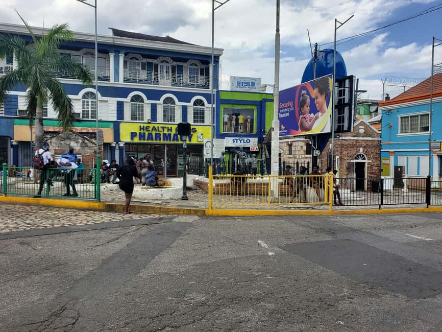 Montego Bay Excursion and Beach - Guide style: Palmer and Sr Hamer, and why it matters